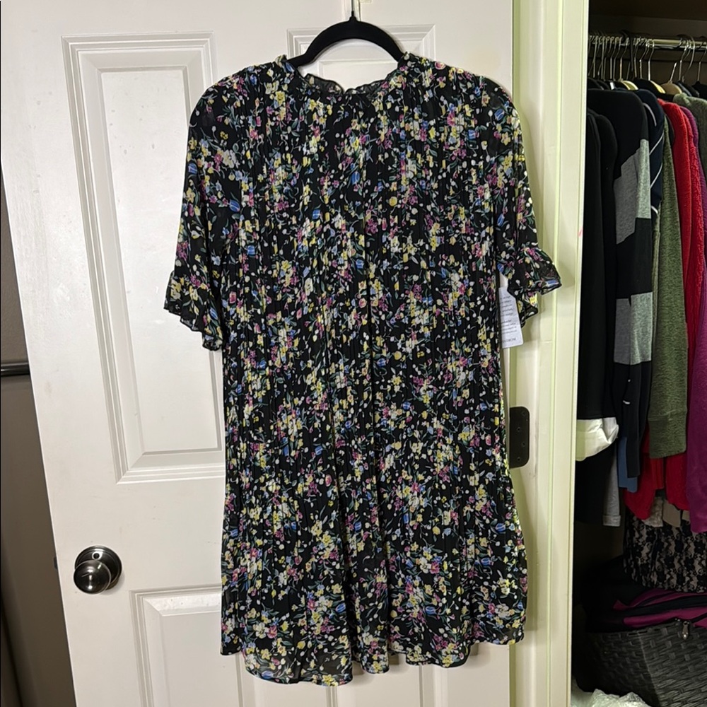 Mellóday Floral Short Sleeve Dress